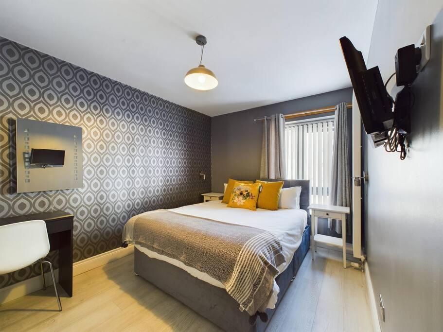 Donegall Sq Apt At City Gate, Belfast City Centre Екстер'єр фото