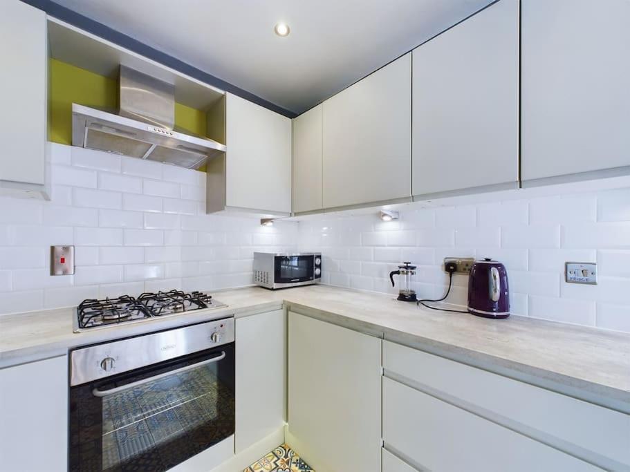 Donegall Sq Apt At City Gate, Belfast City Centre Екстер'єр фото