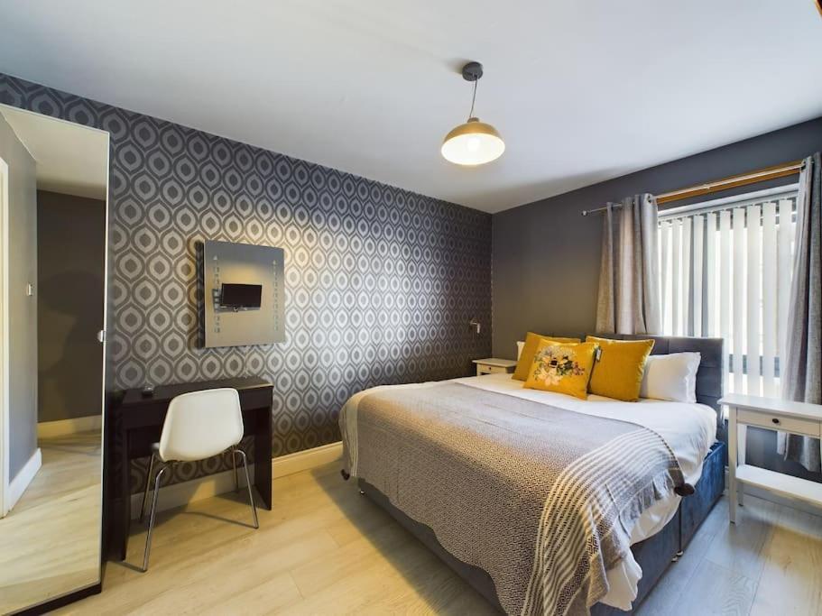 Donegall Sq Apt At City Gate, Belfast City Centre Екстер'єр фото