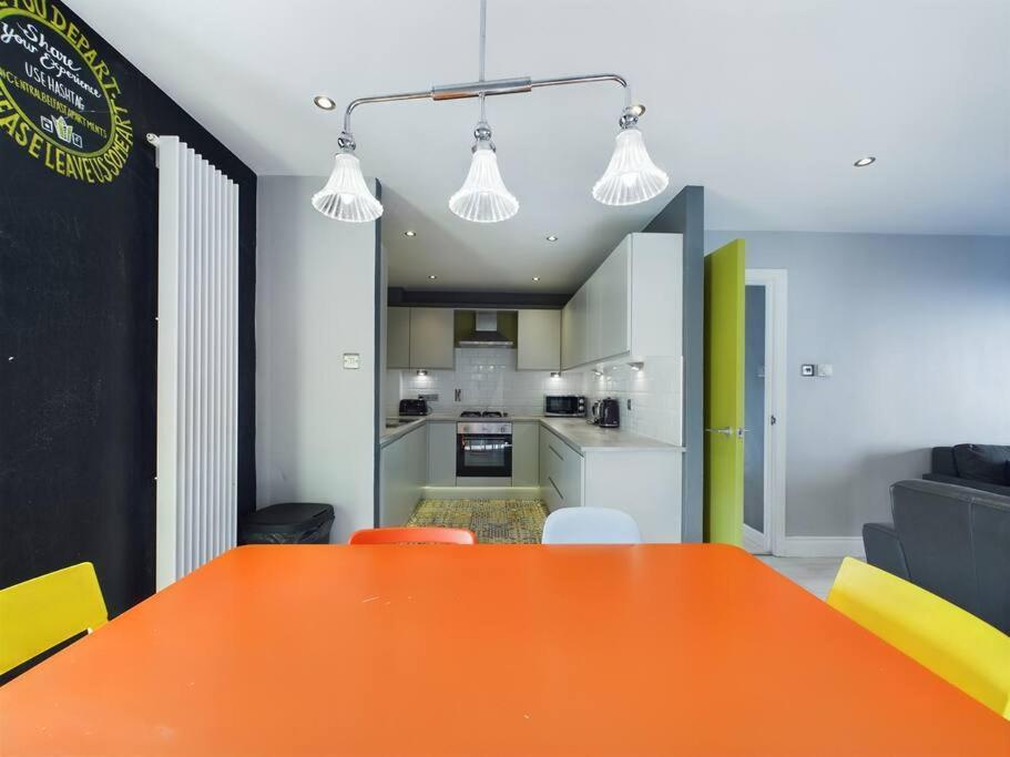 Donegall Sq Apt At City Gate, Belfast City Centre Екстер'єр фото