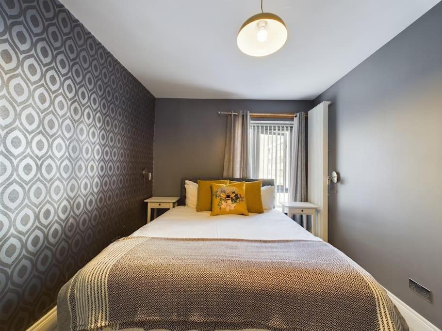 Donegall Sq Apt At City Gate, Belfast City Centre Екстер'єр фото